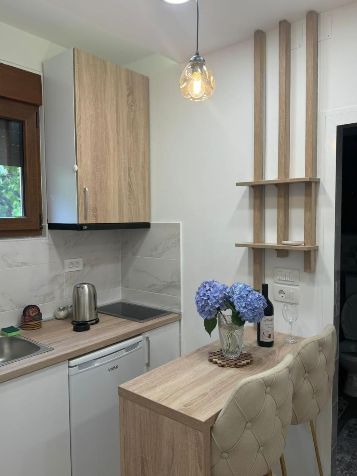 Apartment Vento Di Bocche III Котор Екстер'єр фото